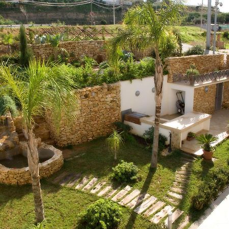 Pedra Do Sol Villa Balestrate Exterior photo