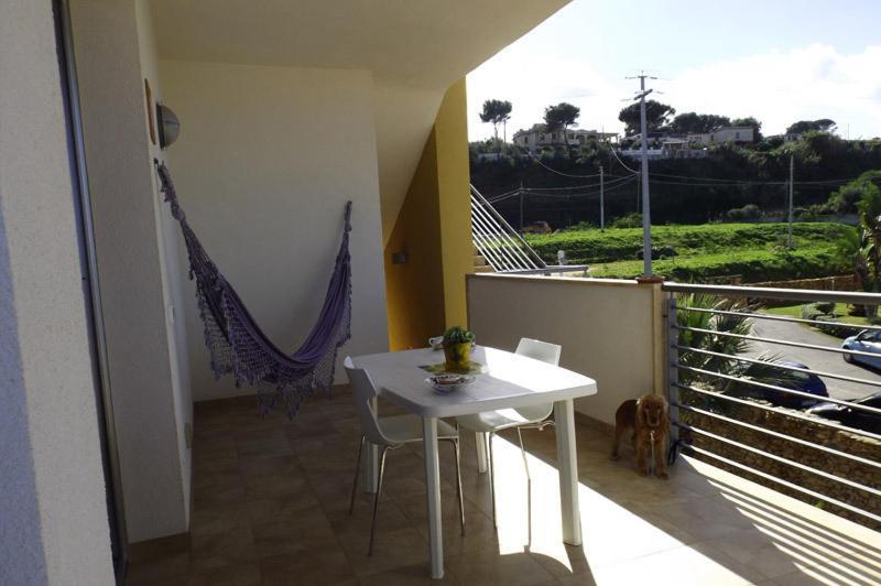 Pedra Do Sol Villa Balestrate Exterior photo
