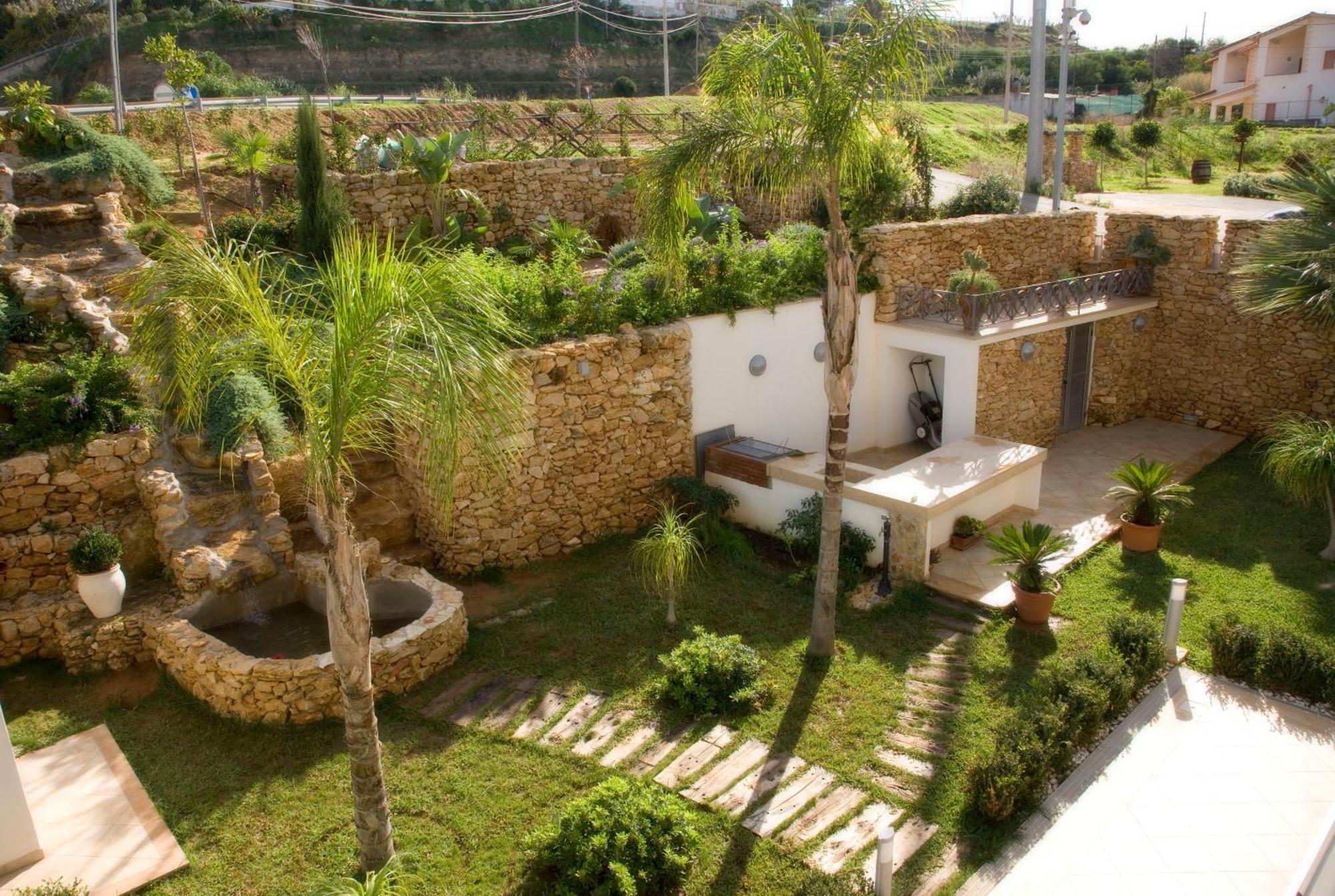 Pedra Do Sol Villa Balestrate Exterior photo